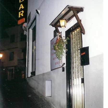 Dufour Hotel Шатийон Экстерьер фото