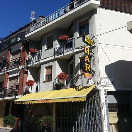 Dufour Hotel Шатийон Экстерьер фото